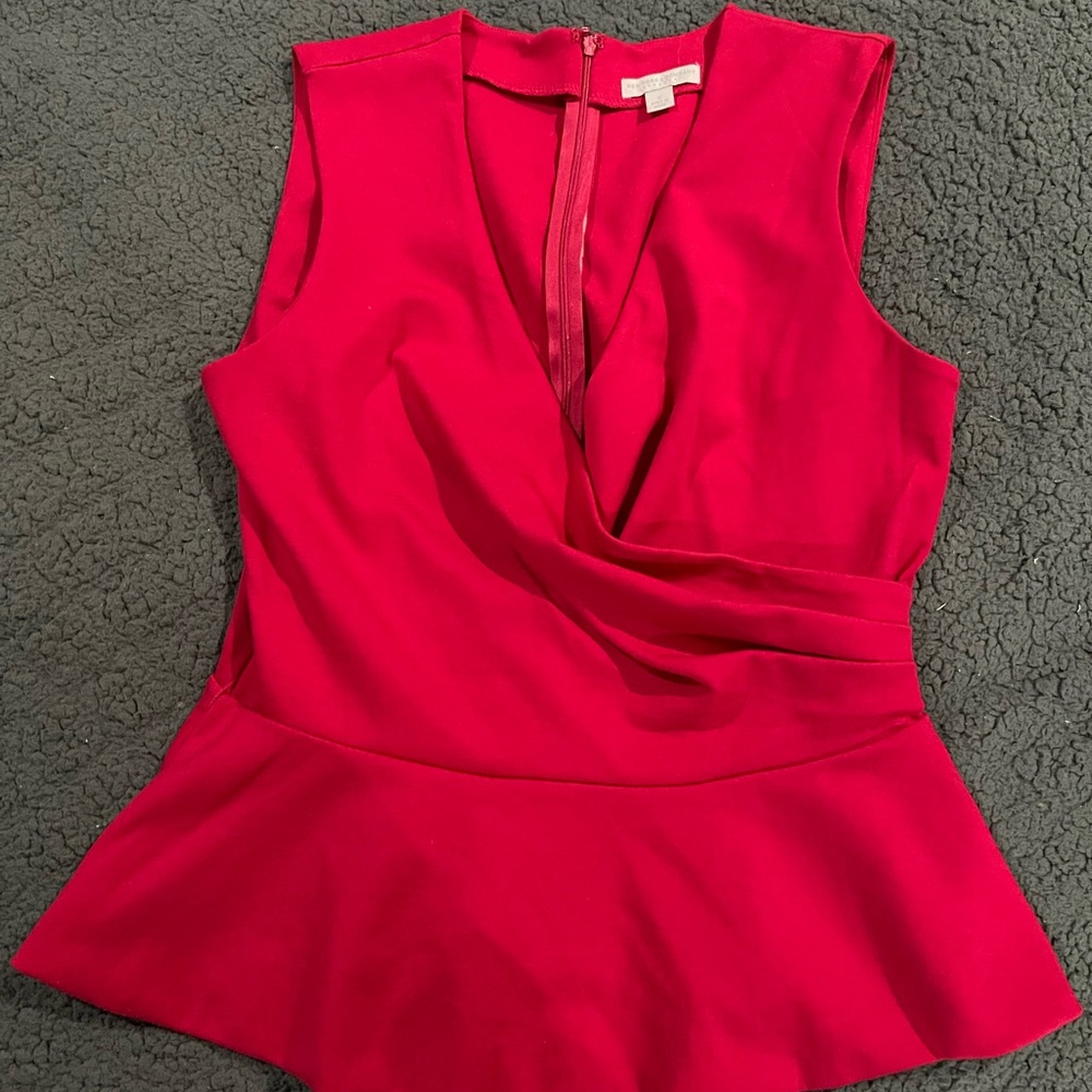 Gorgeous NY&Co Faux Wrap Sleeveless top with Peplum Skirt in Size 12